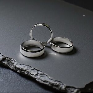 Silver Unisex Band Ring Set
